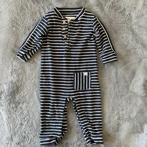 Baby navy and white stripe romper from Me & Henry 3-6 months